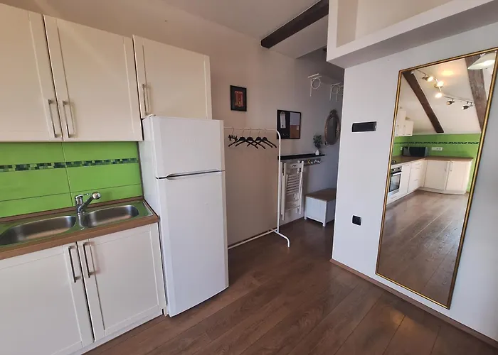 Apartman Fenix - Stunning View, Great Location & Free Parking *