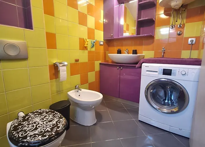 Apartman Fenix - Stunning View, Great Location & Free Parking