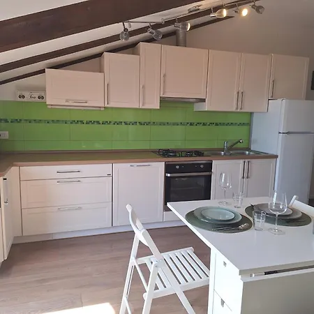 Apartman Fenix - Stunning View, Great Location & Free Parking