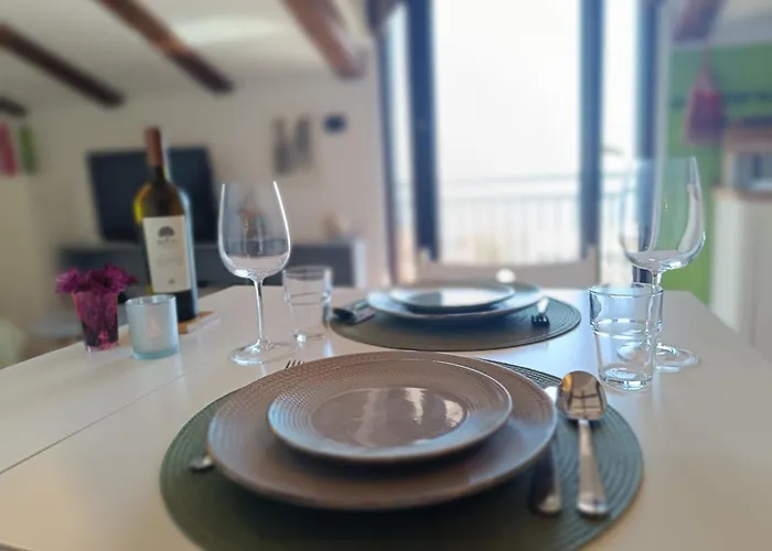 Lägenhet Fenix - Stunning View, Great Location & Free Parking *